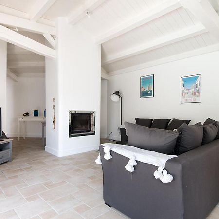 Tres Belle Villa Avec Piscine Le Bois-Plage-en-Re Bagian luar foto