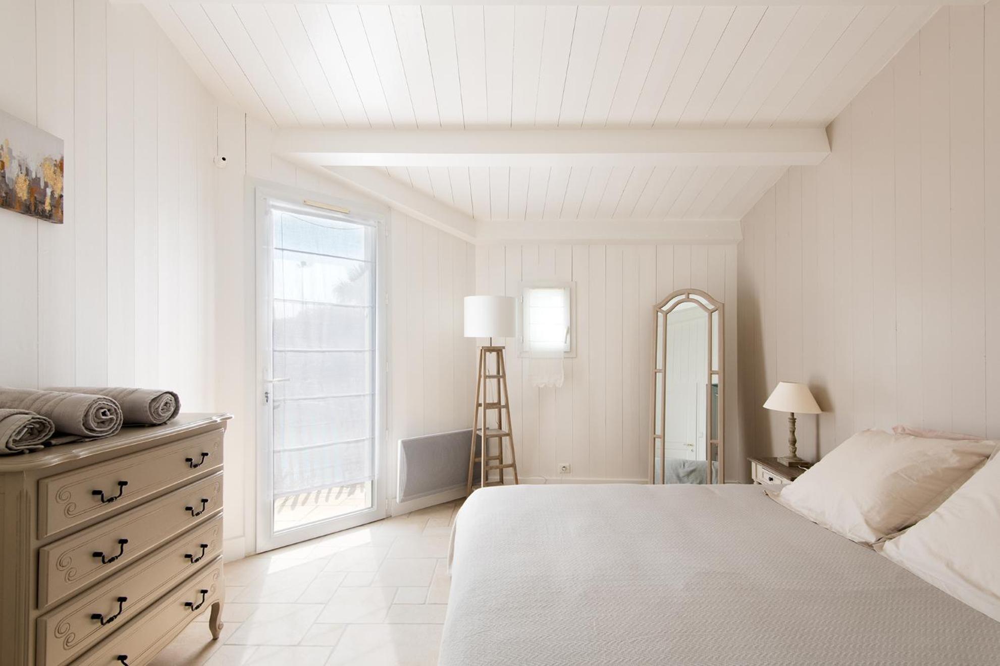 Tres Belle Villa Avec Piscine Le Bois-Plage-en-Re Bagian luar foto
