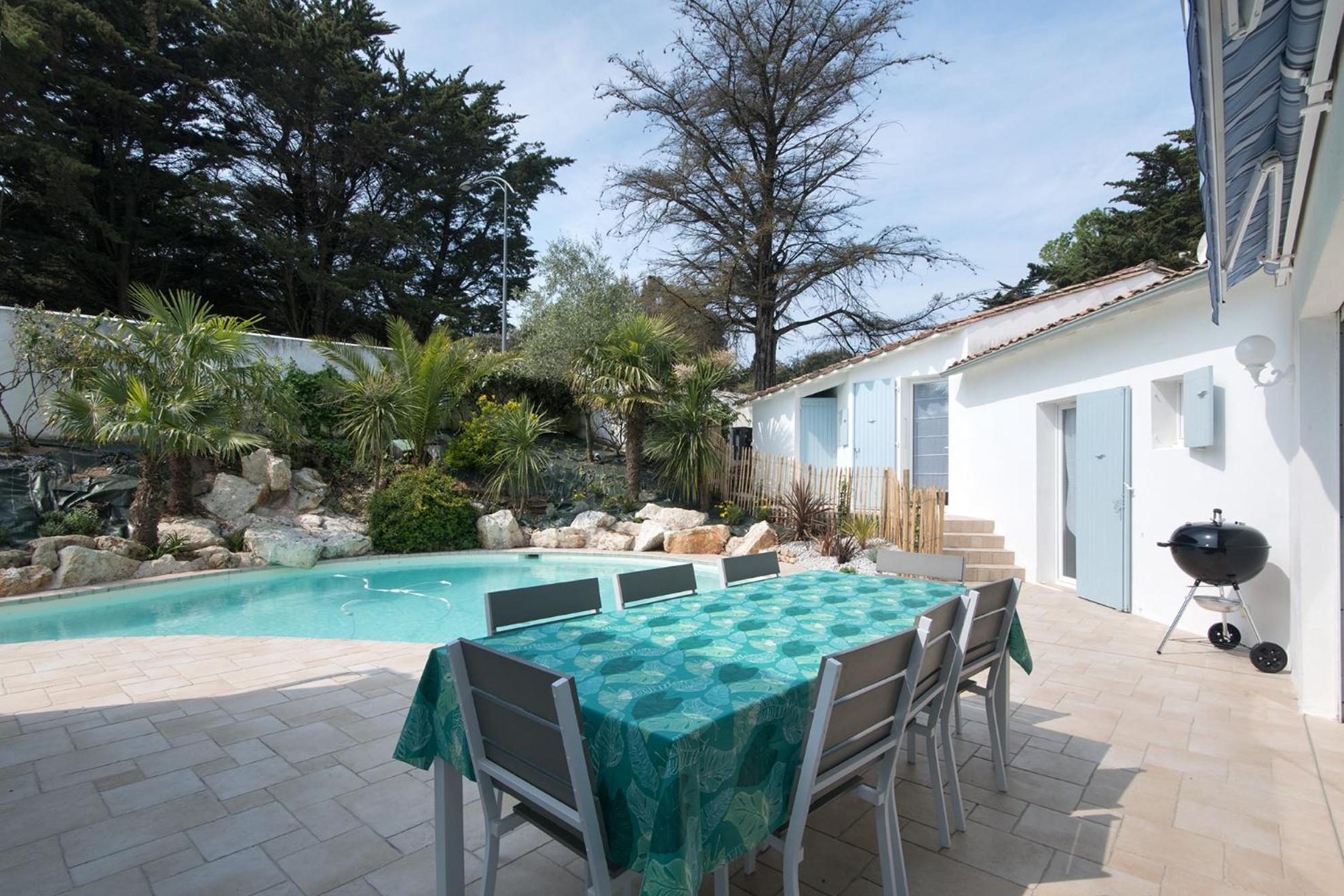 Tres Belle Villa Avec Piscine Le Bois-Plage-en-Re Bagian luar foto